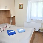 Zoeldalma Apartmanhaz Апартаменты Балатональмади