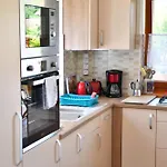 Zoeldalma Apartmanhaz * Balatonalmádi