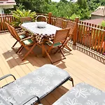 アパート Zoeldalma Apartmanhaz Balatonalmádi