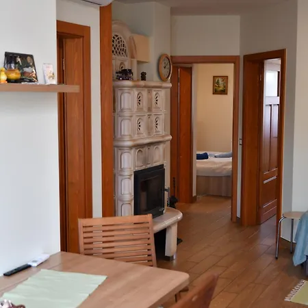 Zoeldalma Apartmanhaz *
