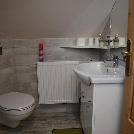 Zoeldalma Apartmanhaz Apartment Balatonalmádi
