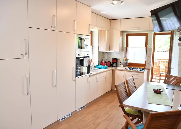 아파트 Zoeldalma Apartmanhaz