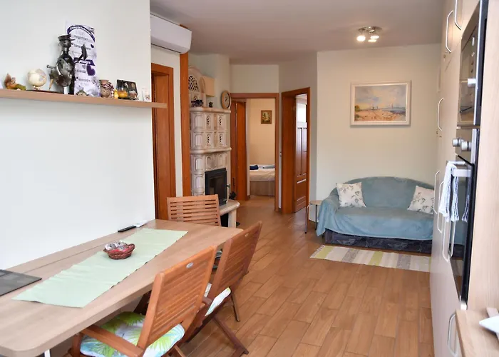 Zoeldalma Apartmanhaz Lejlighed Balatonalmádi