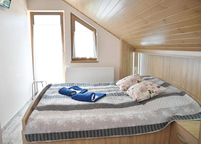 Lejlighed Zoeldalma Apartmanhaz Balatonalmádi